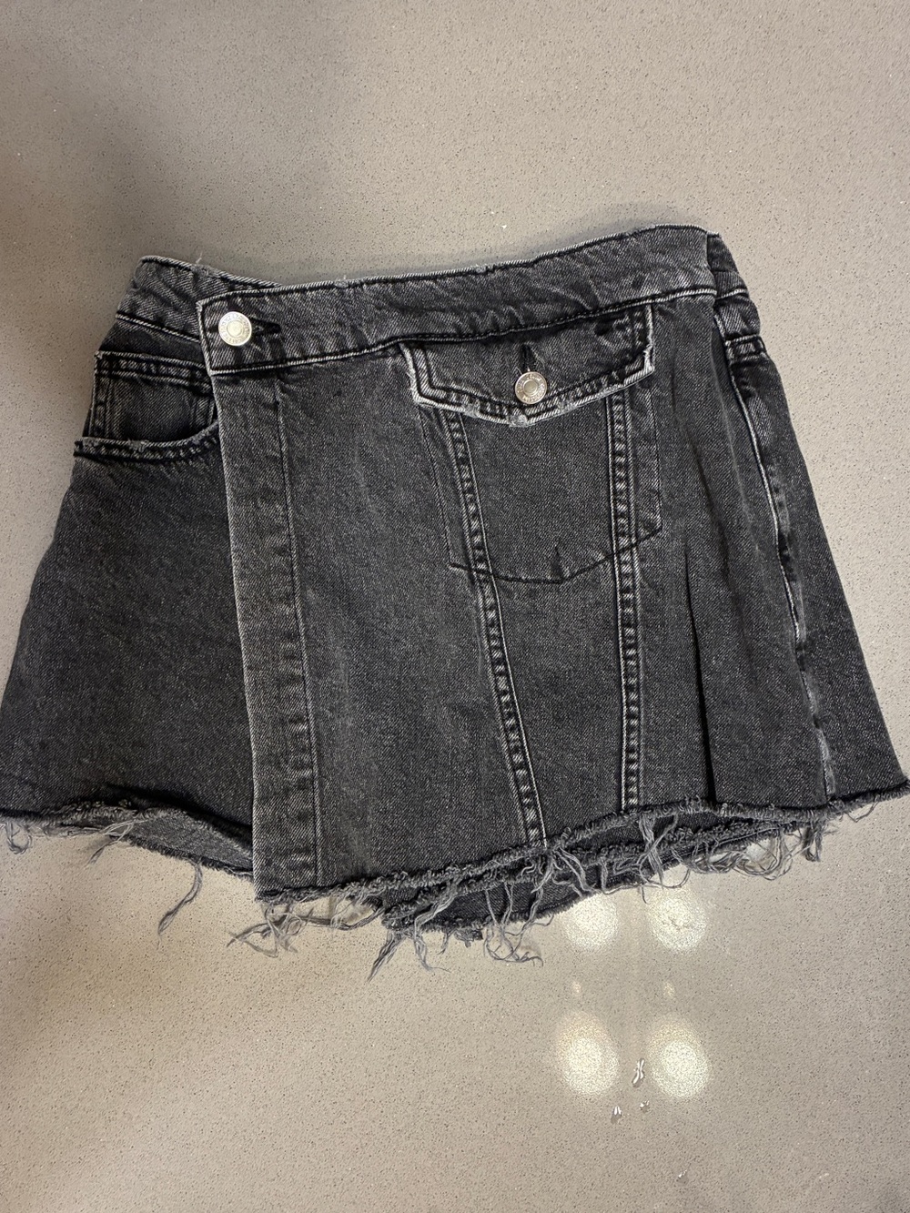 ZARA Black Distressed Denim Mini Skirt / Skort with Pockets Alternative Grunge